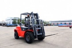 All-terrain forklift​ MCY-30H