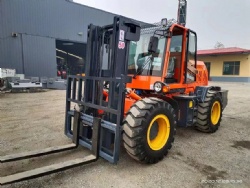 Rough Terrain Forklift MCY-50