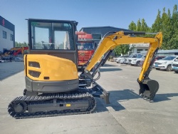 New Tailless Crawler Excavator MC40