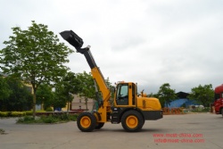 Large Articulated Loader MC940